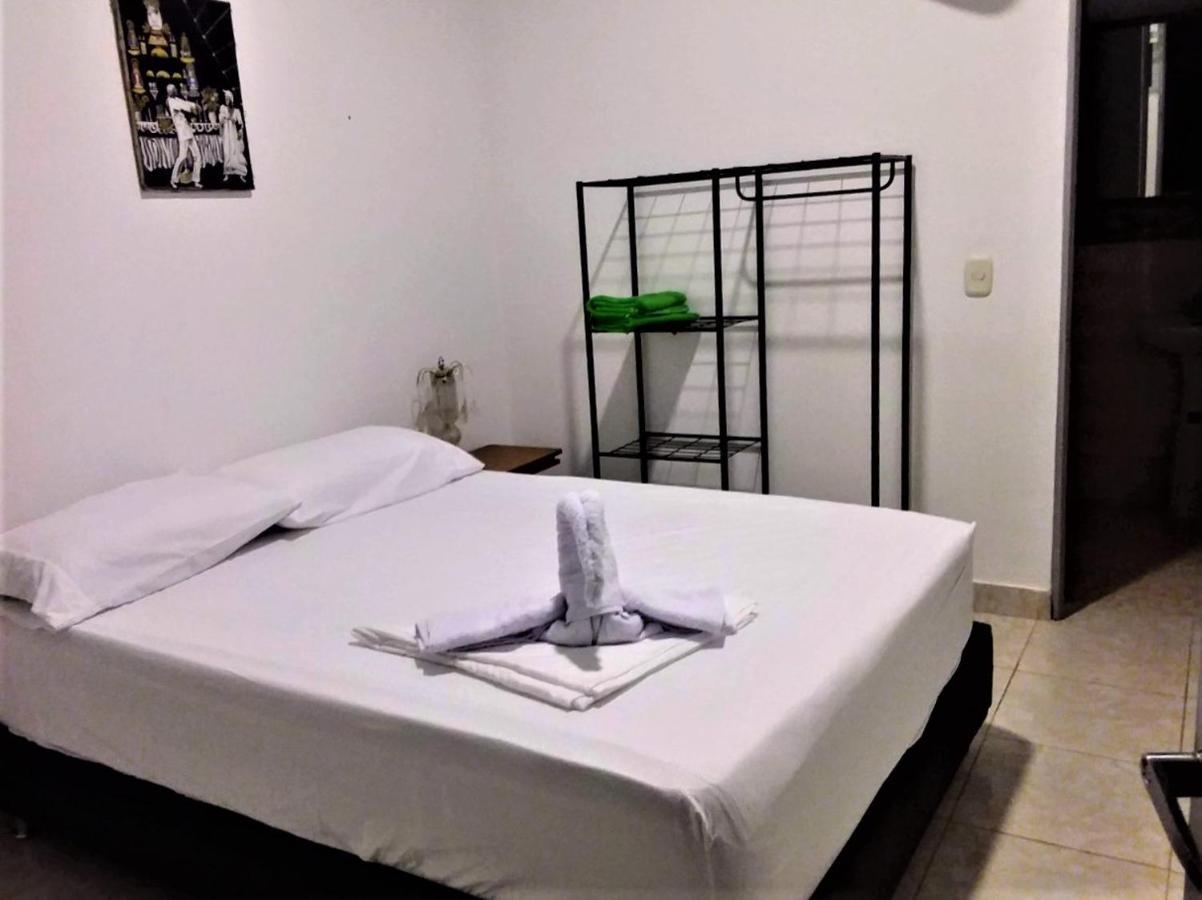 C&h Casa Campestre El Oasis Girardot Couette-café